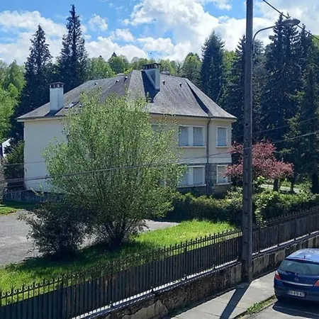 Tres Bien Situe, Belle Vue, Parking Prive Apartment *