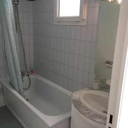 Tres Bien Situe, Belle Vue, Parking Prive Daire Bagnères-de-Bigorre