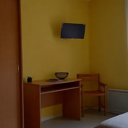 Daire Tres Bien Situe, Belle Vue, Parking Prive