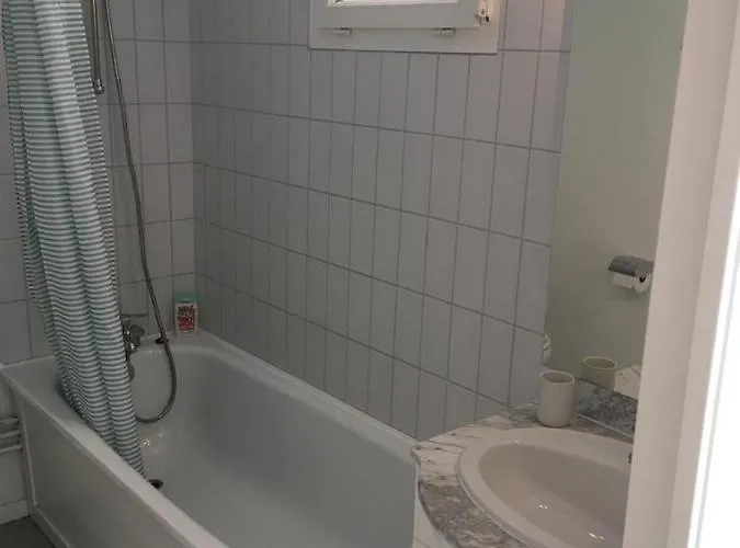 Tres Bien Situe, Belle Vue, Parking Prive Apartment Bagneres-de-Bigorre